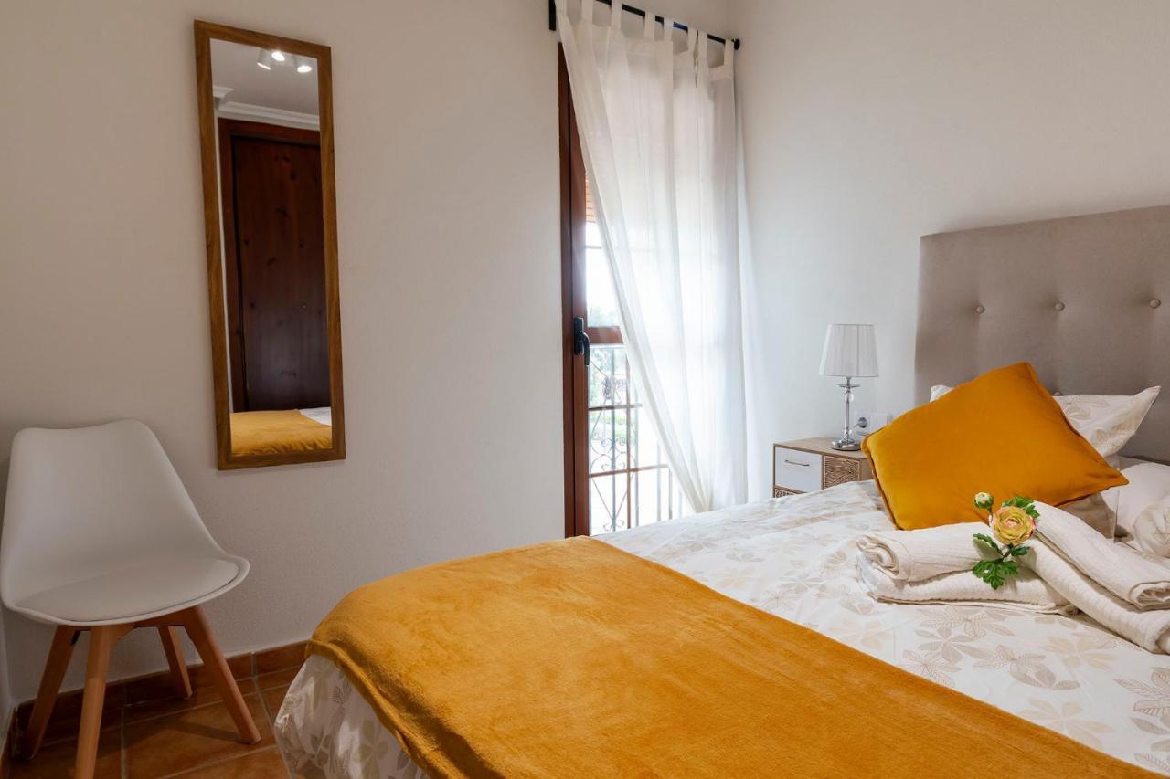 Atico Con Terraza-Solarium Y Piscina 4-6 Personas Wifi A/C Apartment Roda Exterior photo